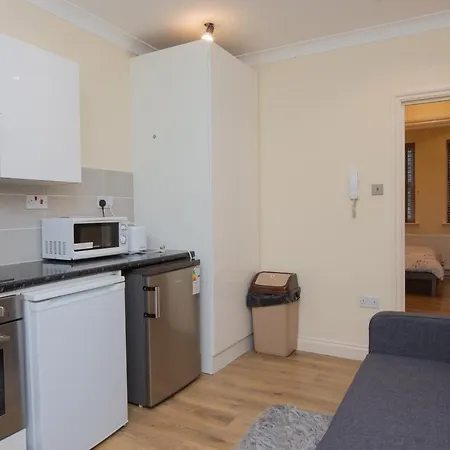 Evergreen Apartments- Flat 1, Лондон Экстерьер фото