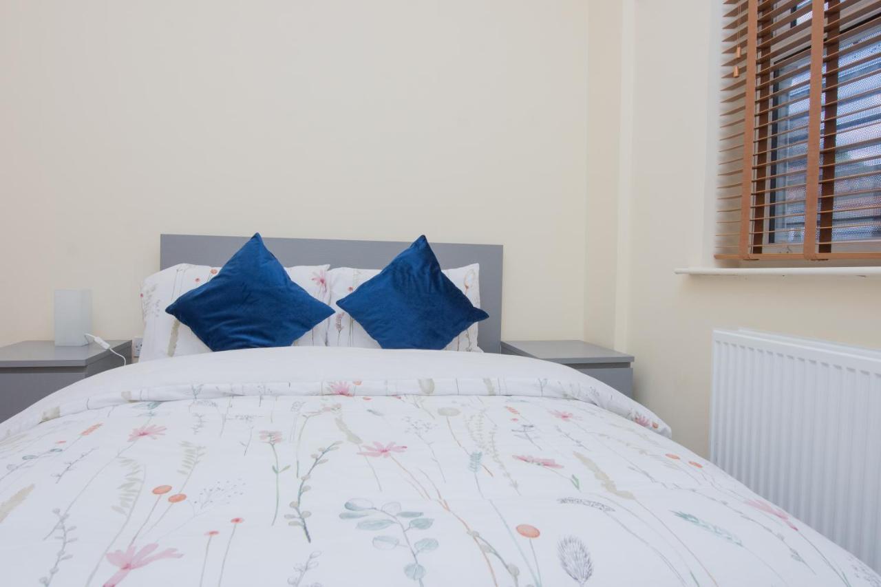 Evergreen Apartments- Flat 1, * Лондон